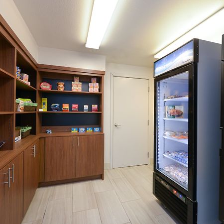 洛迪快捷假日酒店 外观 照片